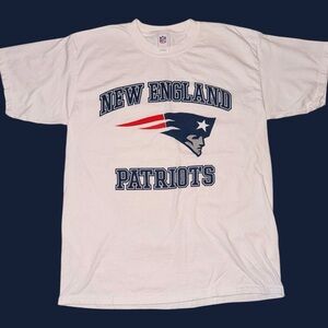 Vintage 90s NFL New England Patriots Cotton White Graphic T Shirt Men’s L